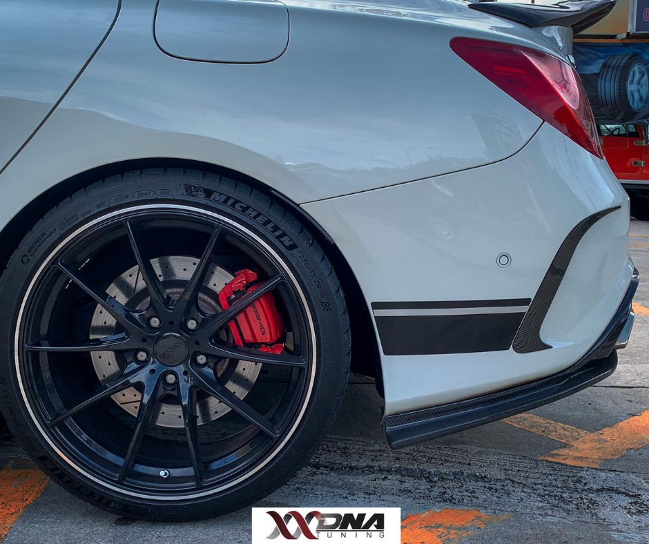 MERCEDES BENZ CLA45 C117 2.0