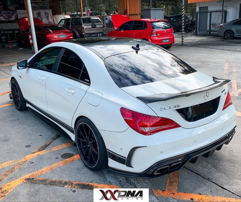 MERCEDES BENZ CLA45 C117 2.0