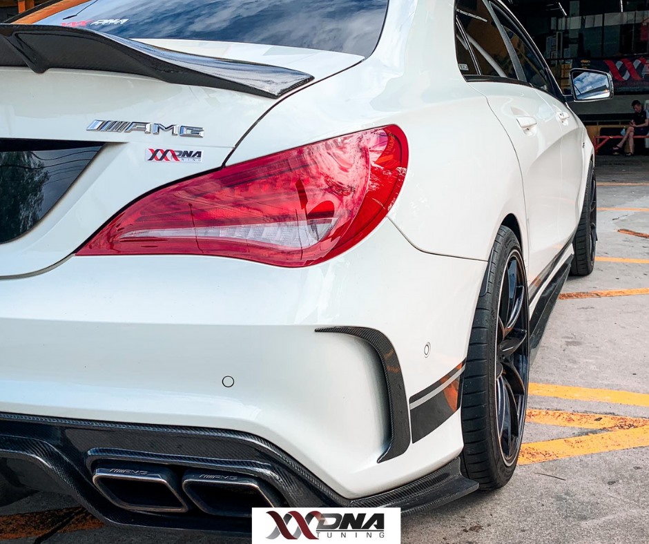 MERCEDES BENZ CLA45 C117 2.0