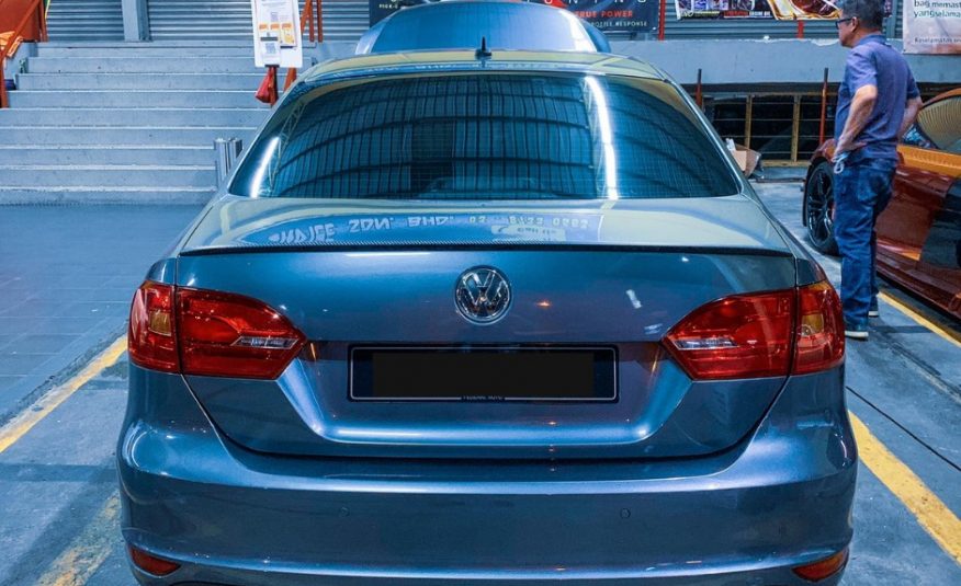 Volksswagen Jetta MK6 1.4 TSI